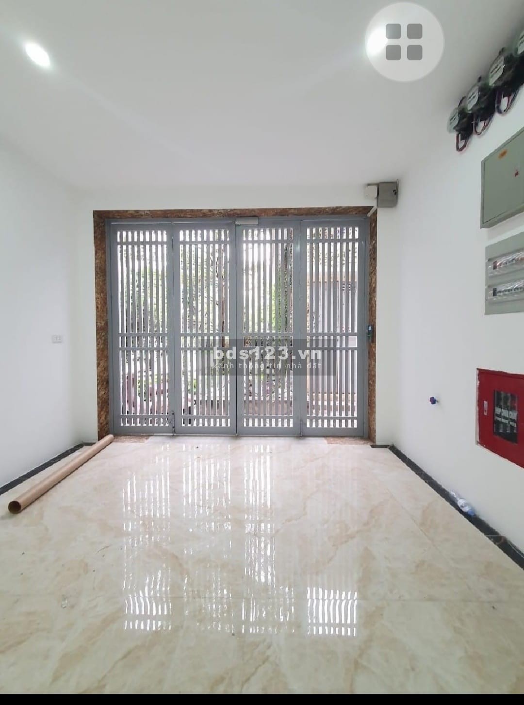 Bán nhà mặt tiền Đường Trung Yên - Cầu Giấy