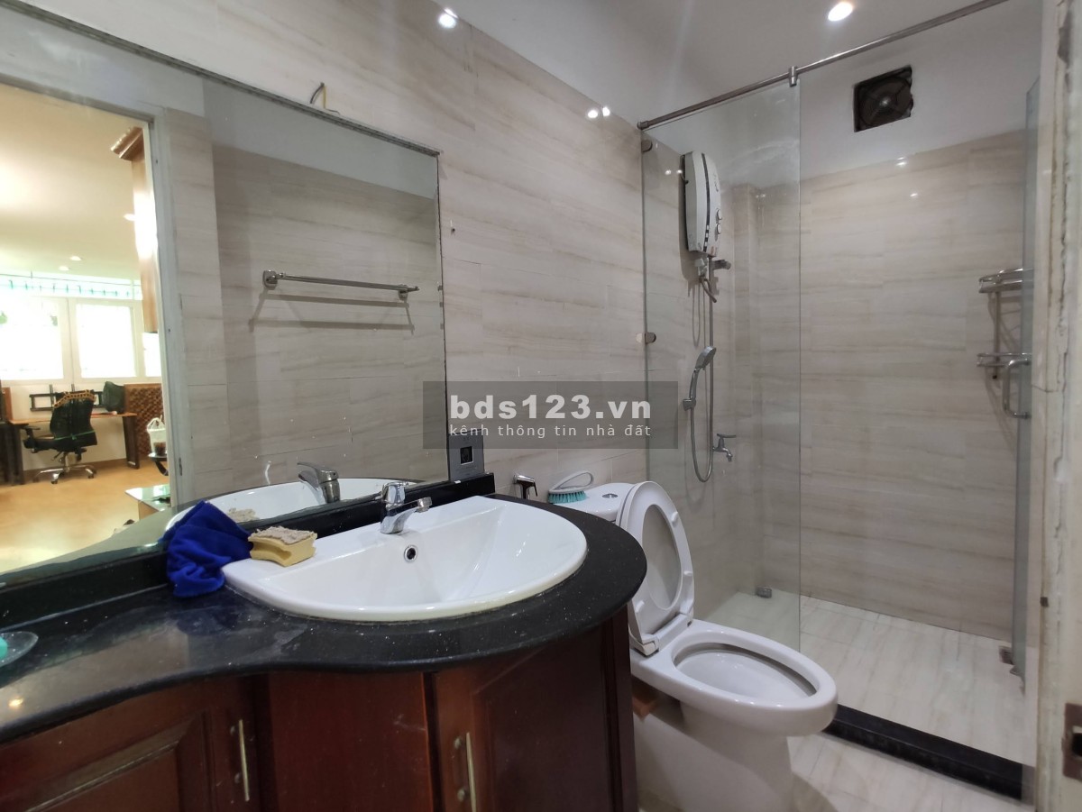 Bán căn hộ 55m2 Tầng 4 C/C Huỳnh Văn Chính 2, Quận Tân Phú