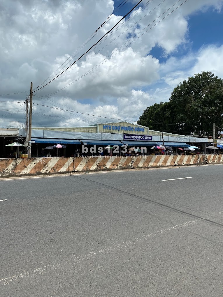 Bán đất ngộp 381m2 ( 12,9 x 29) sổ sẵn 2 mặt tiền, giá giảm sâu