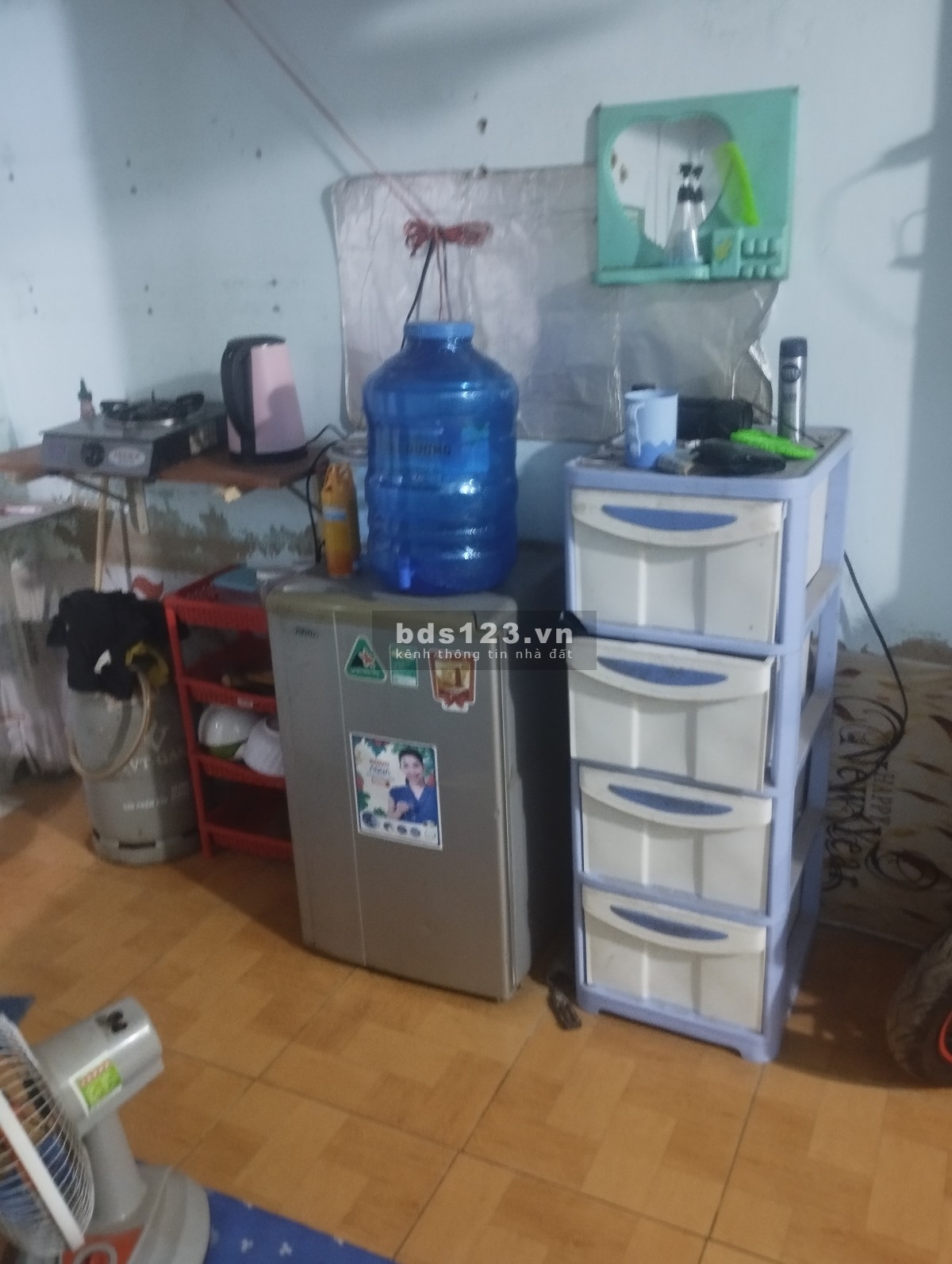 Tìm bạn ở ghép gọn gàng , ở lâu dài
