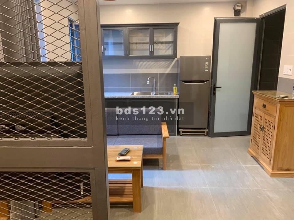 Cần bán nhà riêng chdv đang tn 35tr.th, 4 tầng, khu Vip Huỳnh Văn Bánh, p13, pn, 5 pn, 36m2, 6.3 tỷ