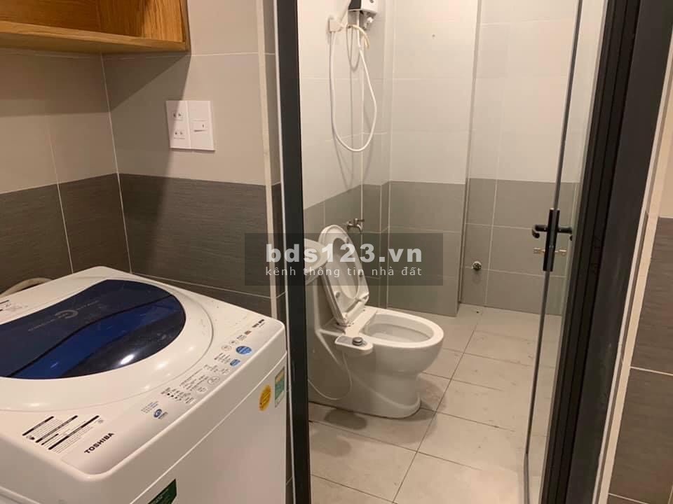 Cần bán nhà riêng chdv đang tn 35tr.th, 4 tầng, khu Vip Huỳnh Văn Bánh, p13, pn, 5 pn, 36m2, 6.3 tỷ