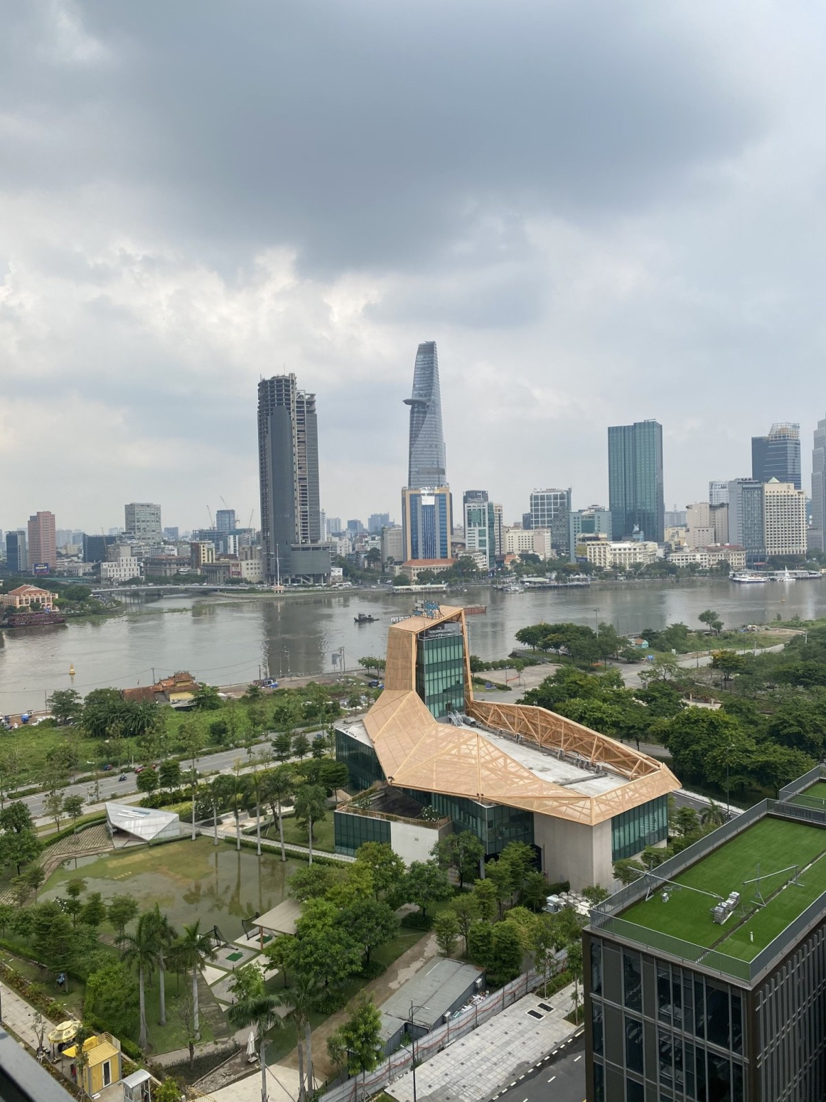Cho thuê căn hộ Empire City. Căn 1-2-3-4pngiá tốt nhất thị trường. LH: 0888662828