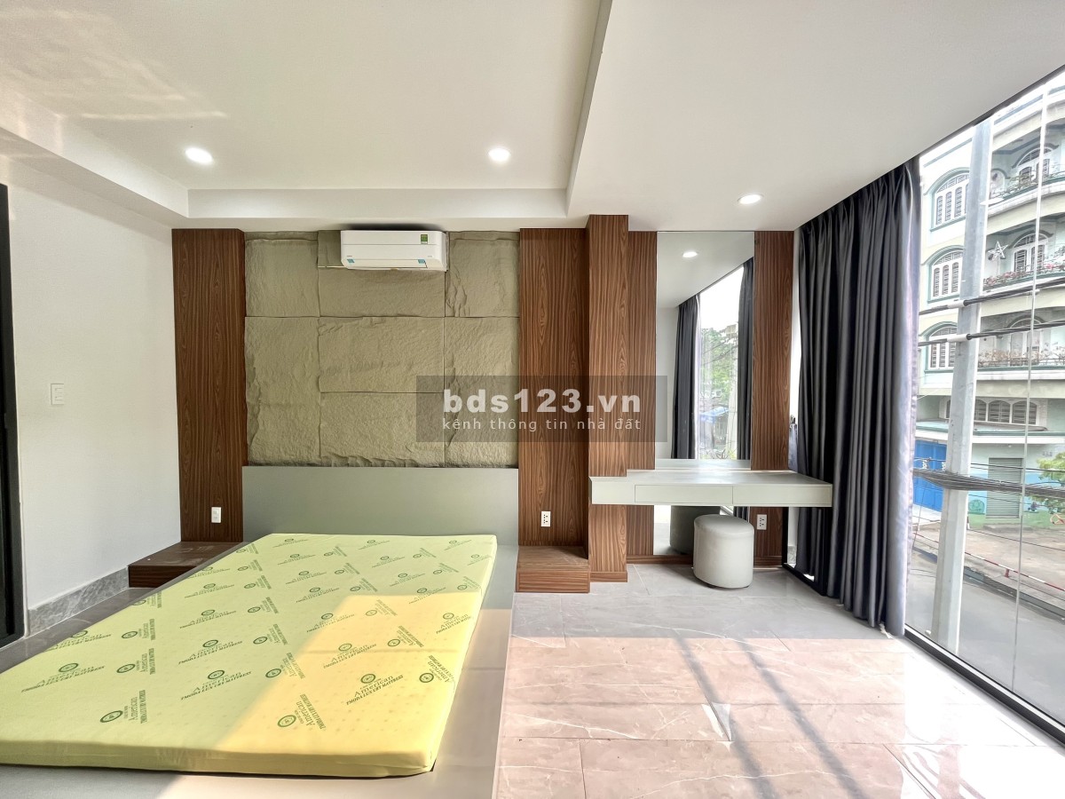 Cho thuê phòng trọ căn hộ mới 100% - Đầy Đủ Nội Thất - Ban Công Riêng - Ngay Ngã 4 Ga - Hà Huy Giáp