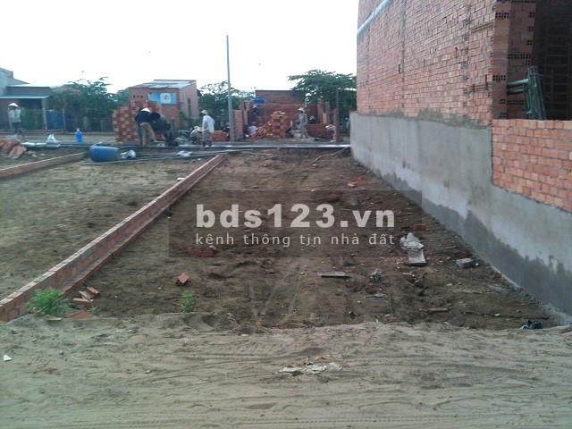 Chú có nhu cầu bán đất thật không câu khách ảo lô đất 600M2 Thủ Dầu Một, Bình Dương