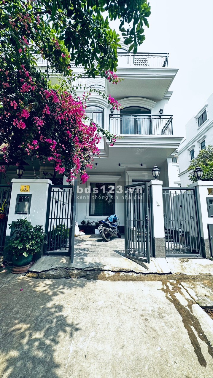 Cho thuê nhà phố Lake View City theo ngày, tháng, năm