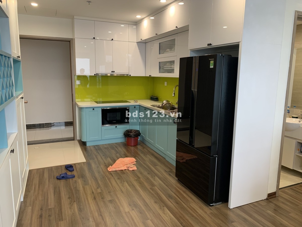 Cần bán căn hộ 3N2VS tặng kèm full nội thất giá chỉ 2.23 tỷ tại Vinhomes Ocean Park