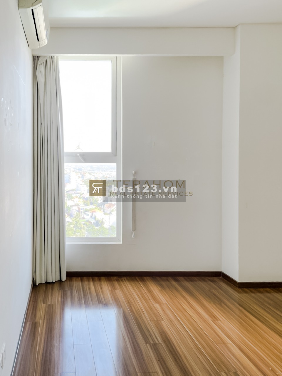 Cho thuê căn hộ Thảo Điền Pearl 3pn view trực diện Landmark đẹp nhất, Nội thất Cơ bản