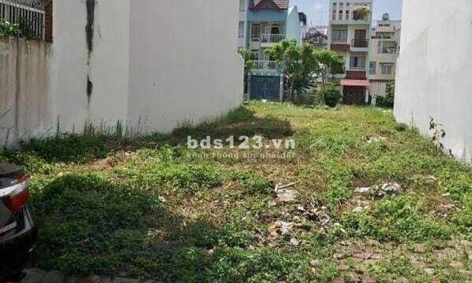 Rút vốn đầu tư thành lập nhà máy mới thiếu tiền nên bán nhanh lô đất