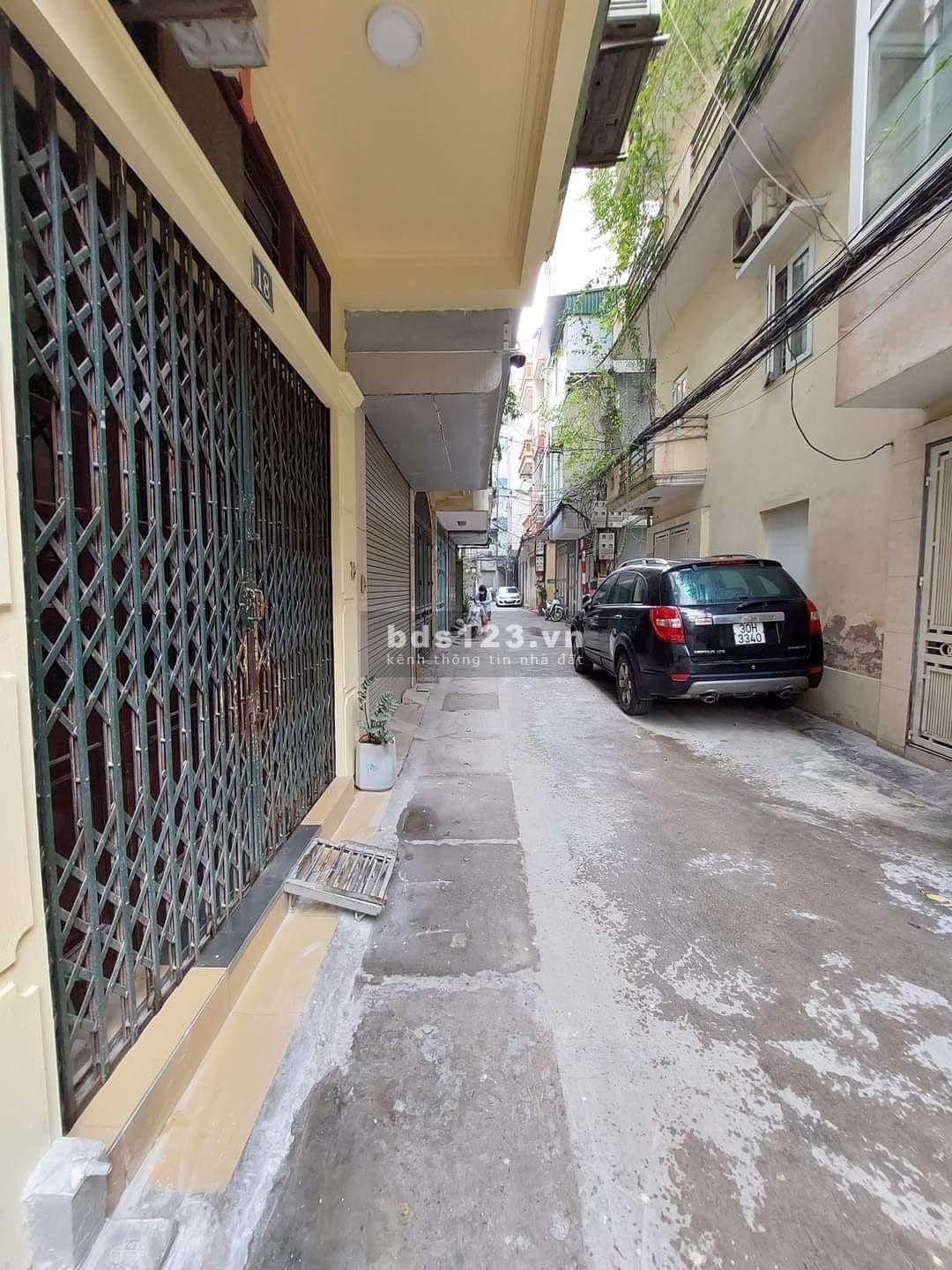 Bán toà nhà thang máy phố Nhân hòa, gara ô tô, 45m2 x 7 tầng, chỉ 9.6 tỷ
