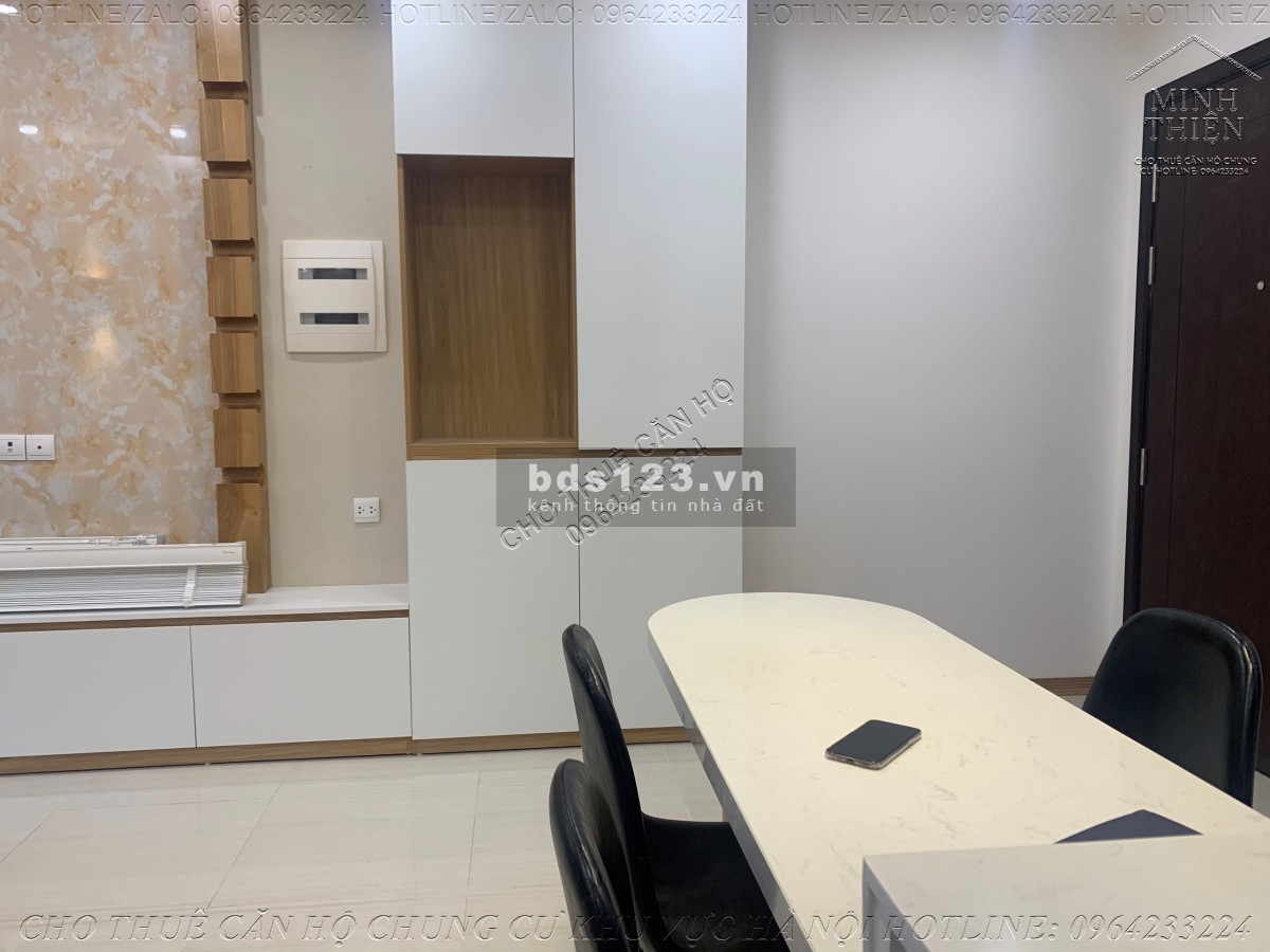 ( Chung cư vinhomes dcapitale) cho thuê căn hộ 1 ngủ riêng biệt full nội thất cao cấp giá cực tốt