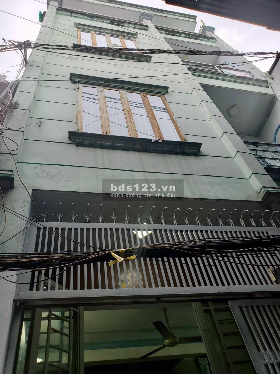 Bán nhà HXH 163 Tô Hiến Thành, P13, Q10.