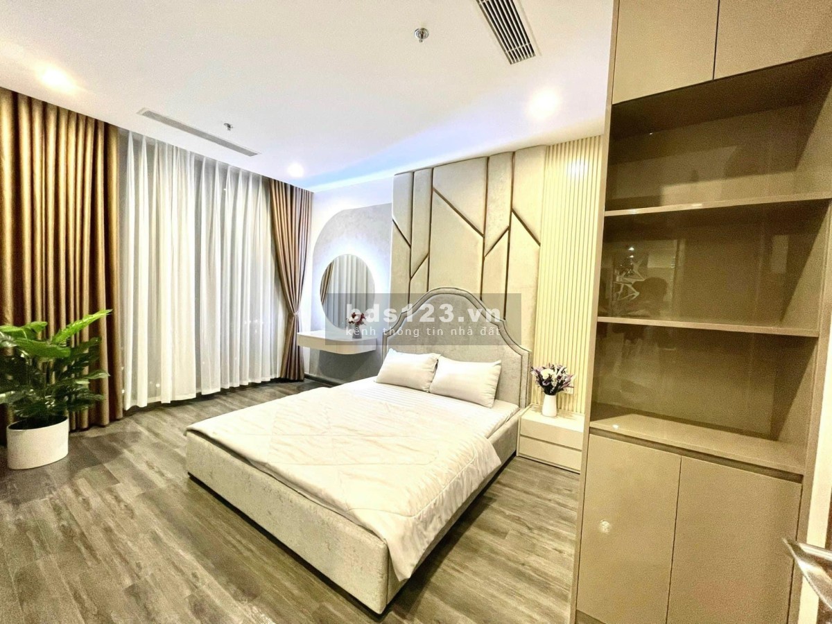 Mua nhà tặng nội thất - Bán căn hộ 2PN+1(2VS) góc full NT giá chỉ 1.8 tỷ - VHOP (LH : 0961.020.122)