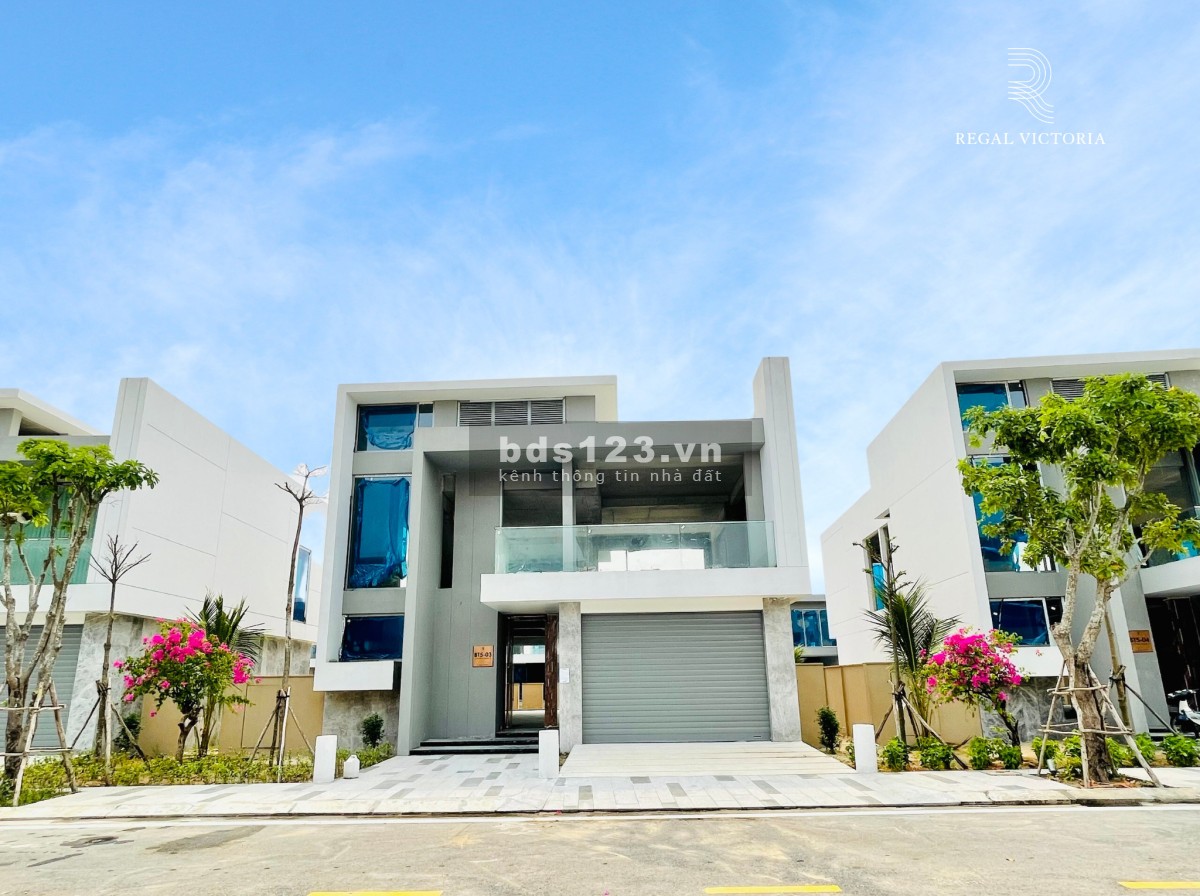 Bán nhanh biệt thự 427m2 3PN có hồ bơi cạnh Ocean Villas View kênh 2 mặt tiền 12tỷ
