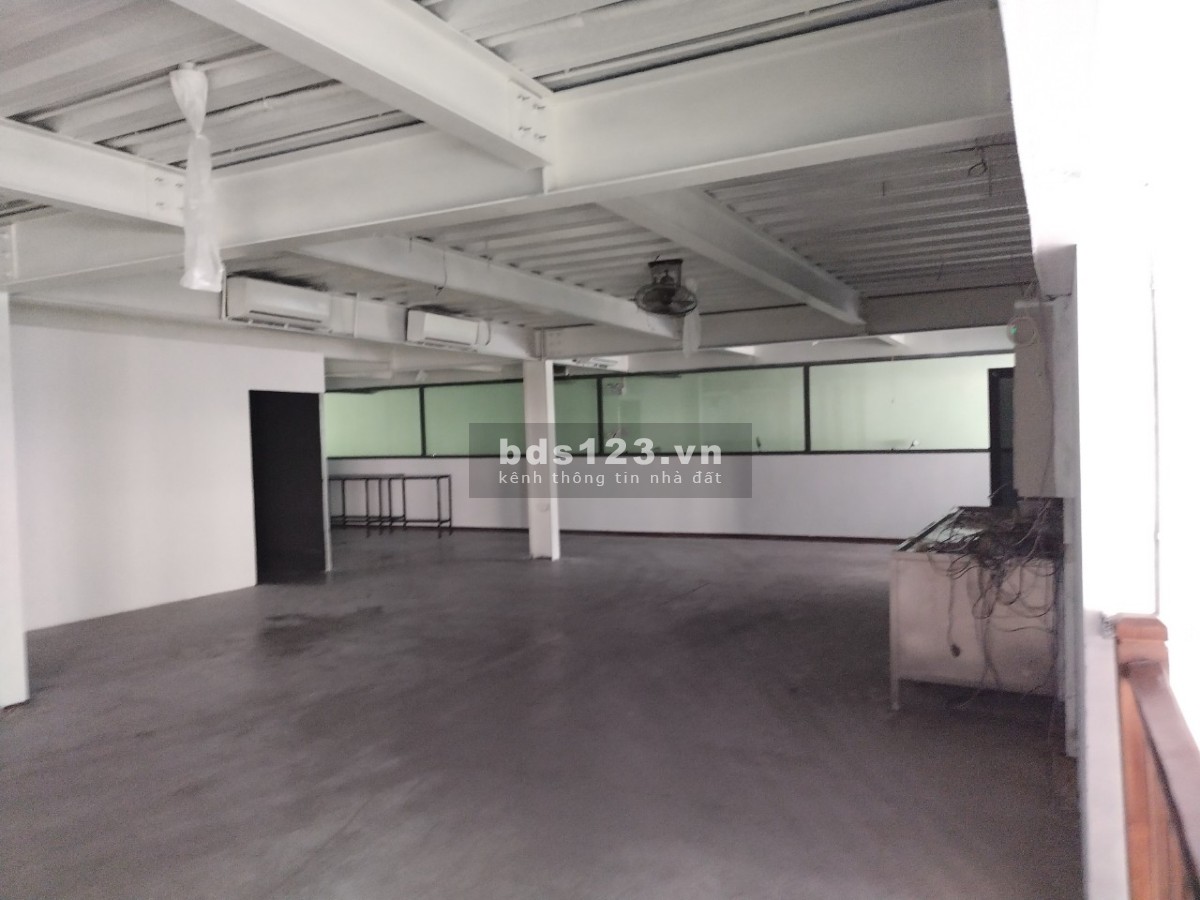 Cho thuê cơ sở vật chất, sẵn hệ thống bể sục xông hơi, Tổng 1300m2