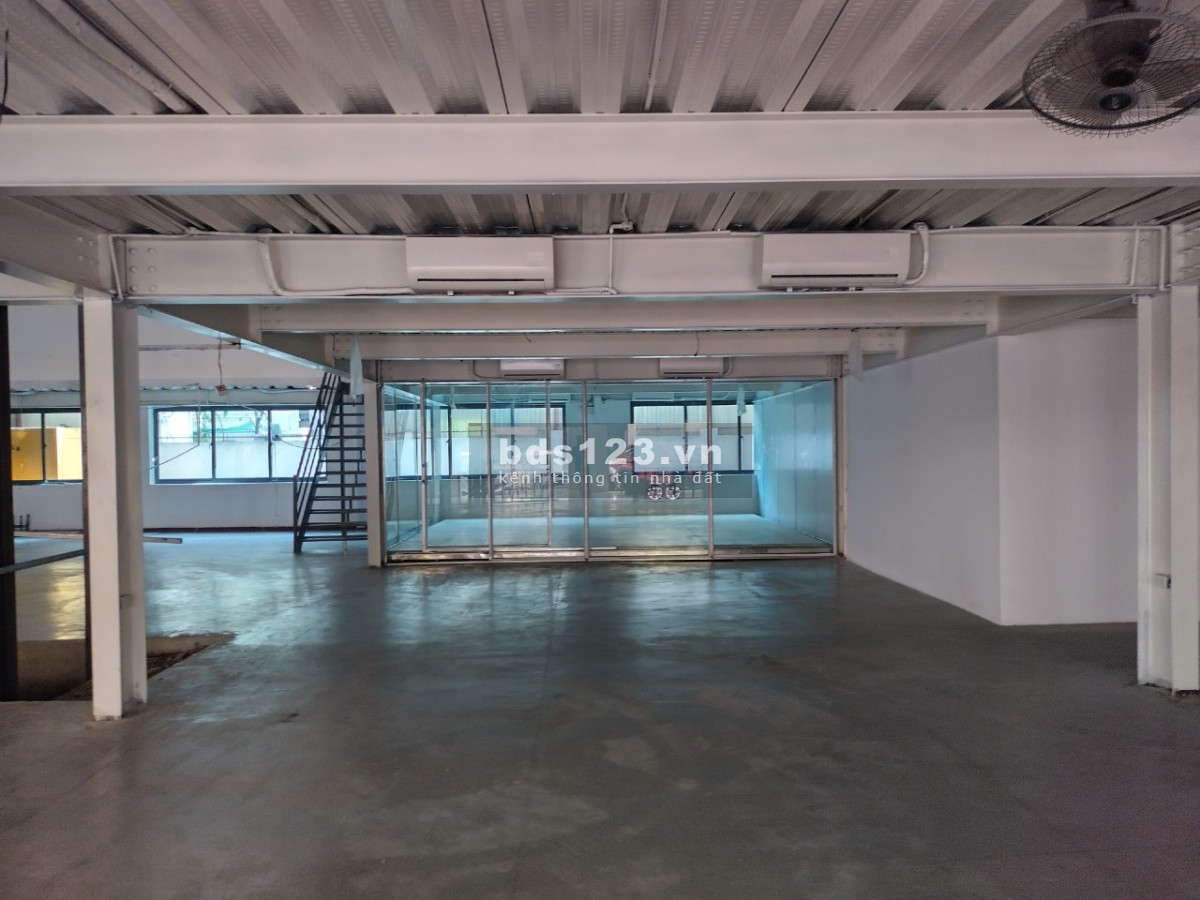 Cho thuê cơ sở vật chất, sẵn hệ thống bể sục xông hơi, Tổng 1300m2