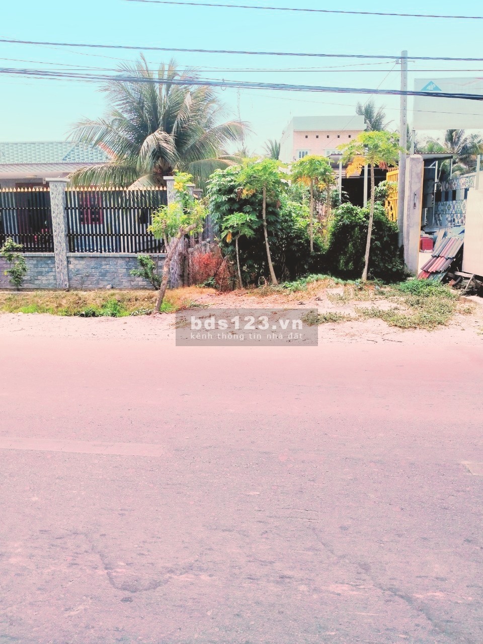 Đất thổ cư Củ Chi, diện tích 287m2, (5x57), MT Nguyễn Thị Rành, SHR vuông vức. 4.x Tỷ.