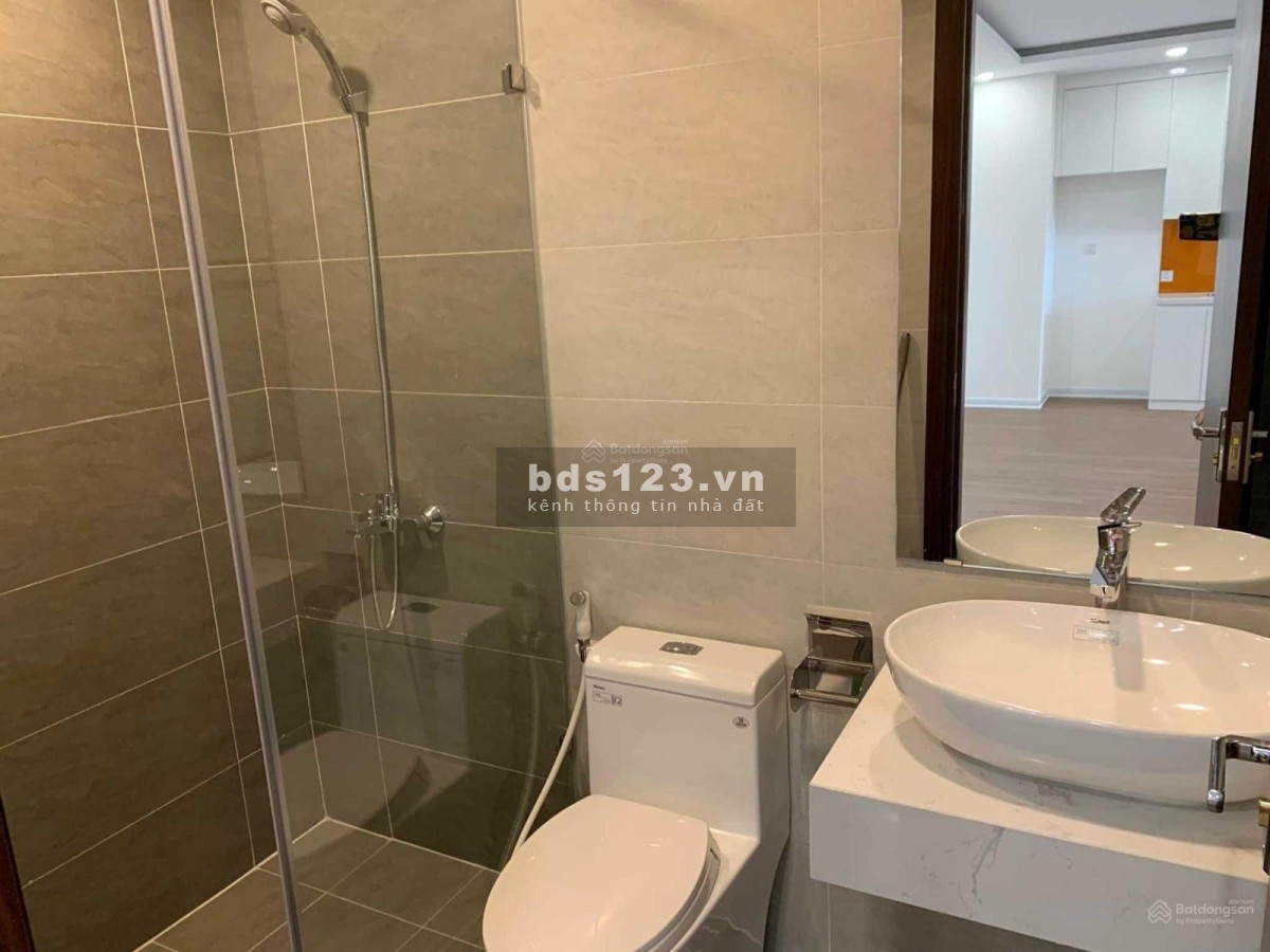 Mở bán 3 căn hộ DT 63 - 71 - 77m2 căn 2PN - 3PN tại tầng 35 tòa River. Giá hấp dẫn chỉ 29tr/m2