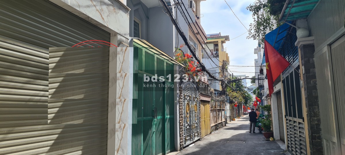 Tôi cần bán nhà, địa chỉ 124/16G, Đào Duy Anh lh 0926181478