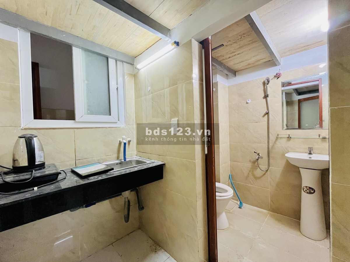 Cho thuê căn hộ dịch vụ có gác tiện nghi duplex tiện nghi Thành Thái - Lý Thường Kiệt