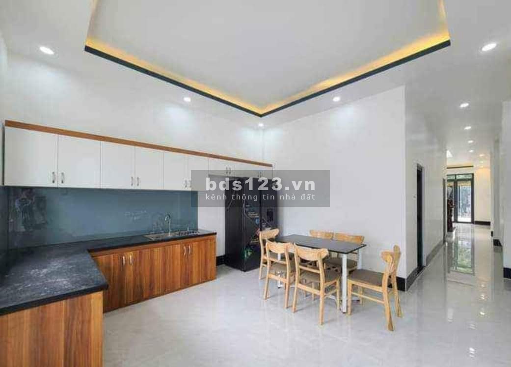 Cần bán nhà mặt tiền gấp ở Quận 7 - TP Hồ Chí Minh giá 1.9 Tỷ