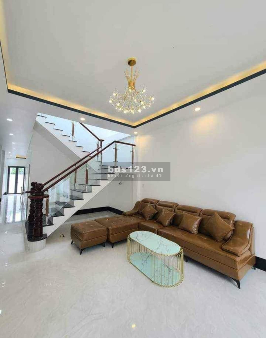 Cần bán nhà mặt tiền gấp ở Quận 7 - TP Hồ Chí Minh giá 1.9 Tỷ
