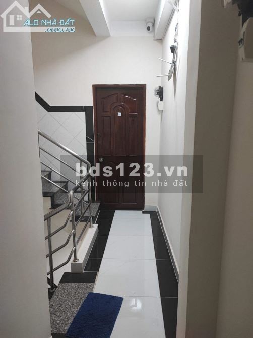 Bán nhà ngõ 99 Định Công, nhà mới Ô TÔ ĐỖ CỬA, 35m 4 tầng chỉ 3,5 tỷ