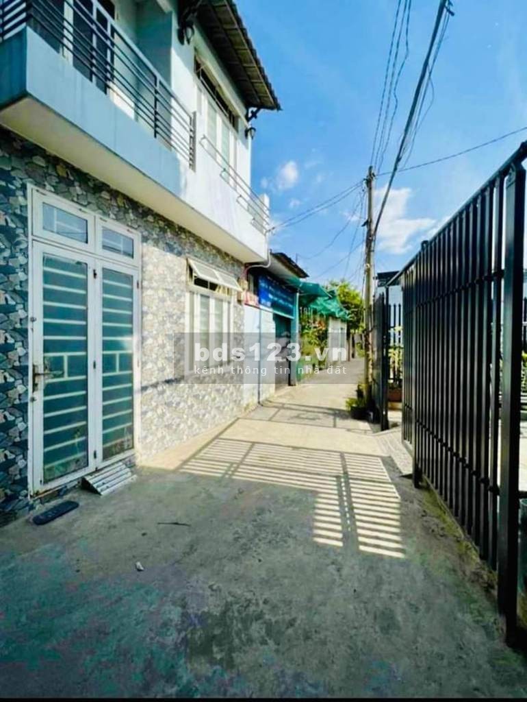 Bán nhà Nguyễn Phúc Chu F15, Tân Bình 2 tỷ 390, sd 40m2 , 2pn