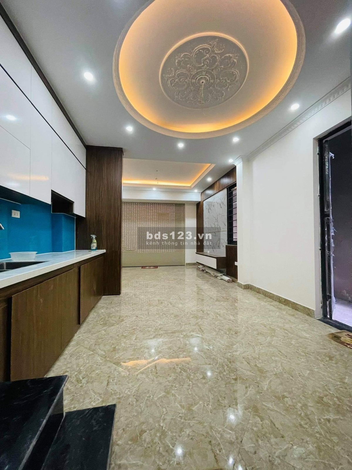 Bán nhà Phúc Lợi ngõ ô tô đỗ - 48M2 - Gía 3 tỷ 9