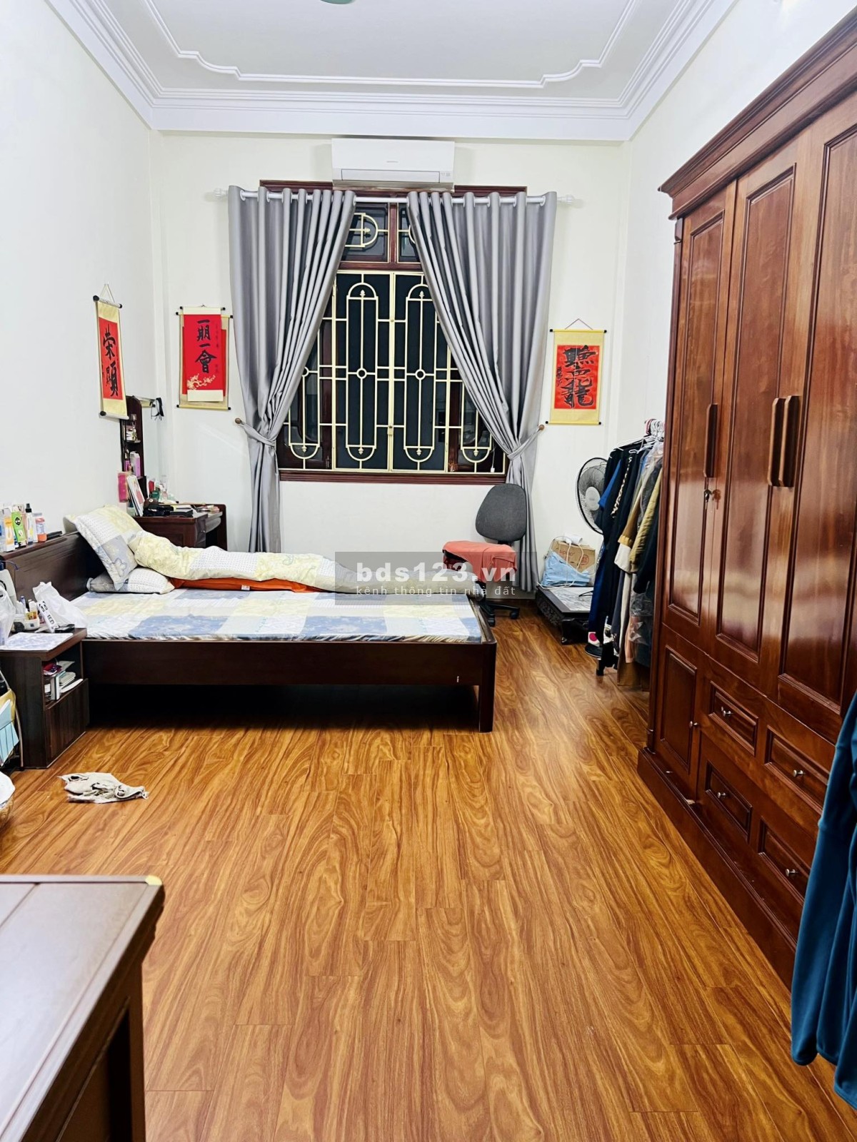 Bán nhà Đội Cấn 36m2, 5 tầng, lô góc, nhỉnh 5 tỷ