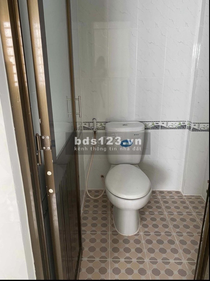 Cho thuê phòng có gác 20m2 tại hẻm 1135 Huỳnh Tấn Phát Q7
