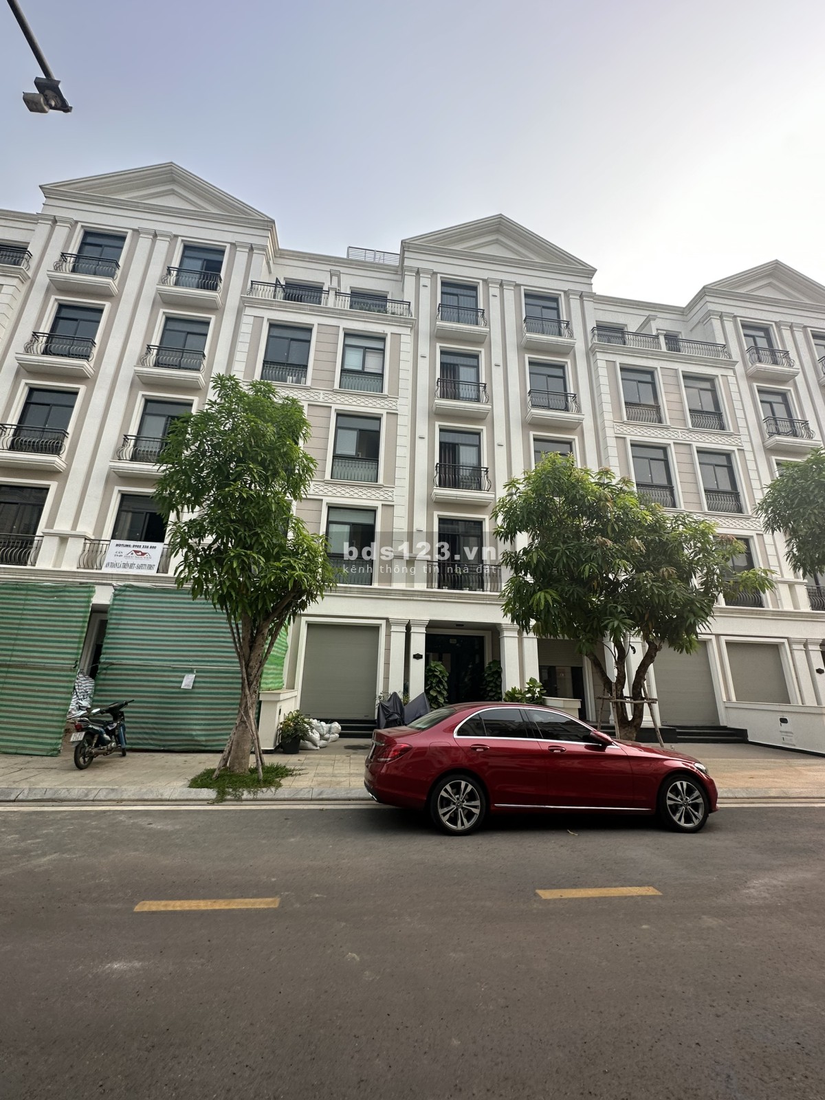 Vinhomes quận 9 cho thuê nhà nguyên căn full nội thất để ở 1 trệt 4 lầu