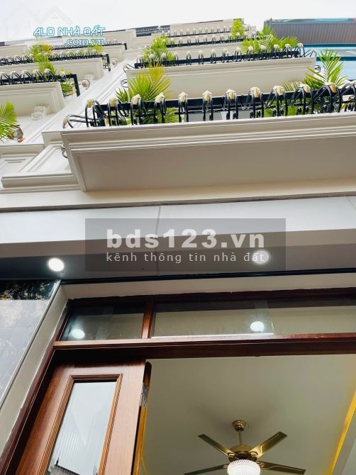 Bán nhà riêng phố Vương Thừa Vũ, Thanh Xuân : DT 35M x 6 tầng giá 4,85 tỷ