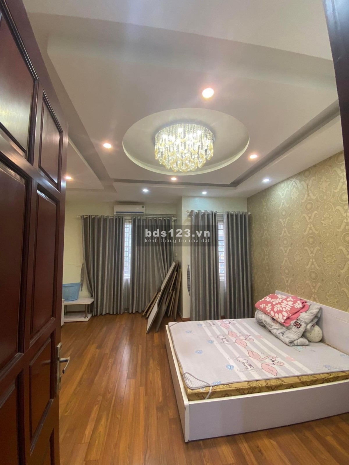 Chính chủ cần bán nhà mặt tiền KĐT Văn Khê 83m2, không lỗi phong thủy