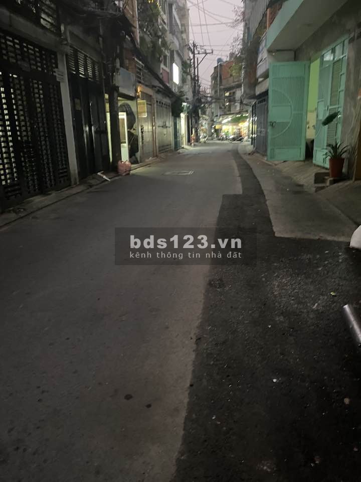 Bán nhà riêng nhà 1 trệt 2 lầu BTCT, Lý Thường Kiệt, Tân Bình, 3 phòng, 3.6 tỷ