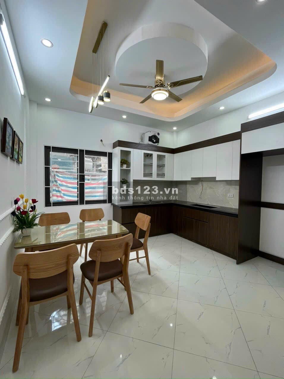 Bán nhà Đa Sỹ, Hà Đông cạnh trường quốc tế 40m2, mặt tiền gần 5m cực sang trọng giá 4,8 tỷ
