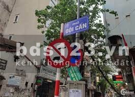 Chính chủ bán gấp nhà Mặt phố Đội Cấn 11 tỷ, 40mx4 tầng, dễ kinh doanh
