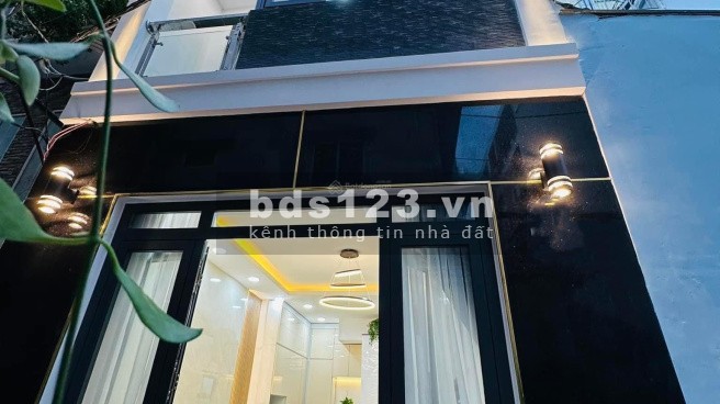 Bán nhà Nguyễn Thượng Hiền, khu vip Bình Thạnh - 40m2, giá chỉ hơn 6 tỷ