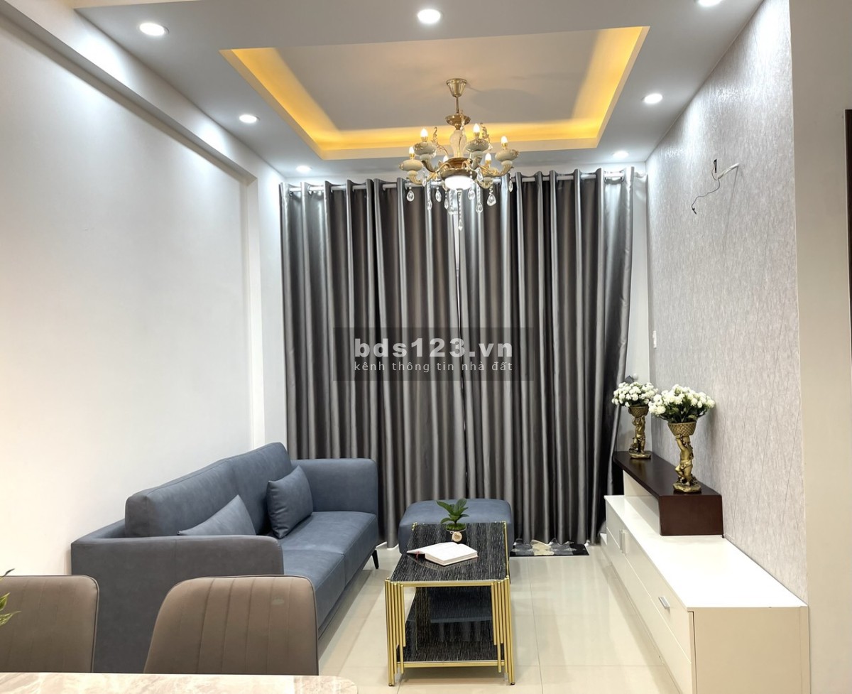 Bán căn hộ Oriental Plaza 89m2, 2PN, 2WC, tặng NT đẹp. Giá Thật: 3.15 tỷ ( giá còn TL )