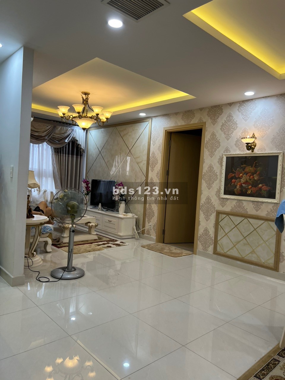 Chính chủ bán căn hộ 107 Trương Định 55m2, 1PN, Có Bancon hướng Đông Bắc, SH lâu dài. Giá Bán 4.5 tỷ
