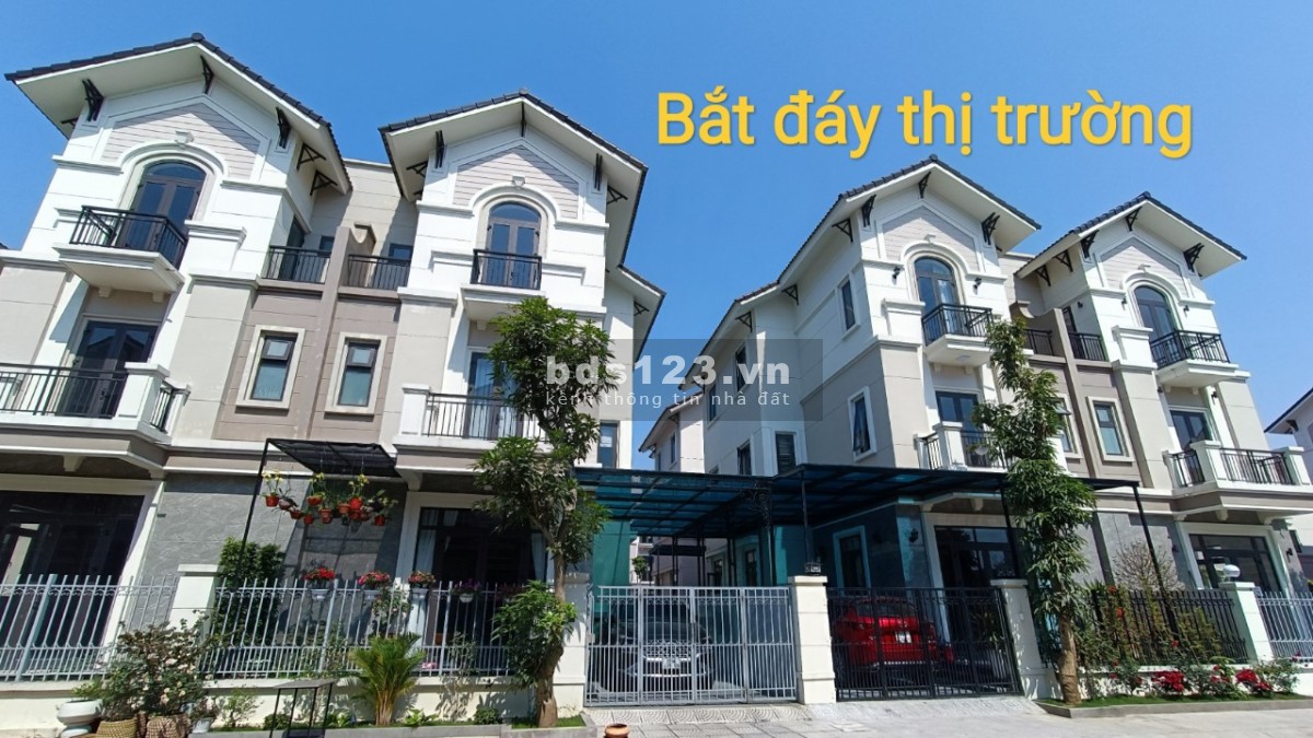Bán nhanh căn biệt thự vườn trong kđt Centa Vsip Từ Sơn giá đáy.