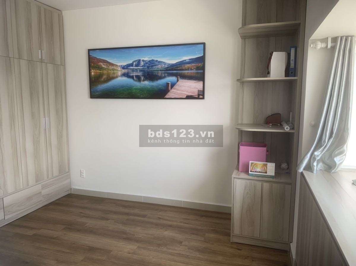 Bán Căn hộ Phú Thọ 65m2, 2PN2WC, tặng NT, nhà mới, góc, có bancon hướng mát, có SH. Giá thật 2.95 tỷ