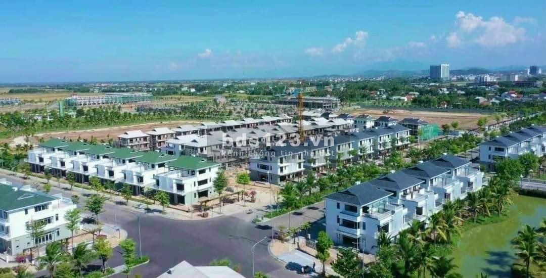 Bán nhà liền kề tại Ecogarden chỉ với giá 4.1x tỷ/căn và view công viên.