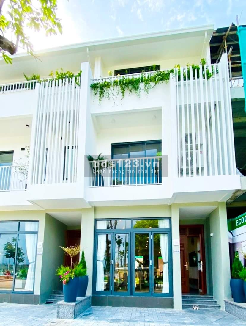 Bán nhà liền kề tại Ecogarden chỉ với giá 4.1x tỷ/căn và view công viên.