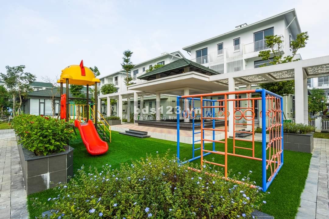 Bán nhà liền kề tại Ecogarden chỉ với giá 4.1x tỷ/căn và view công viên.