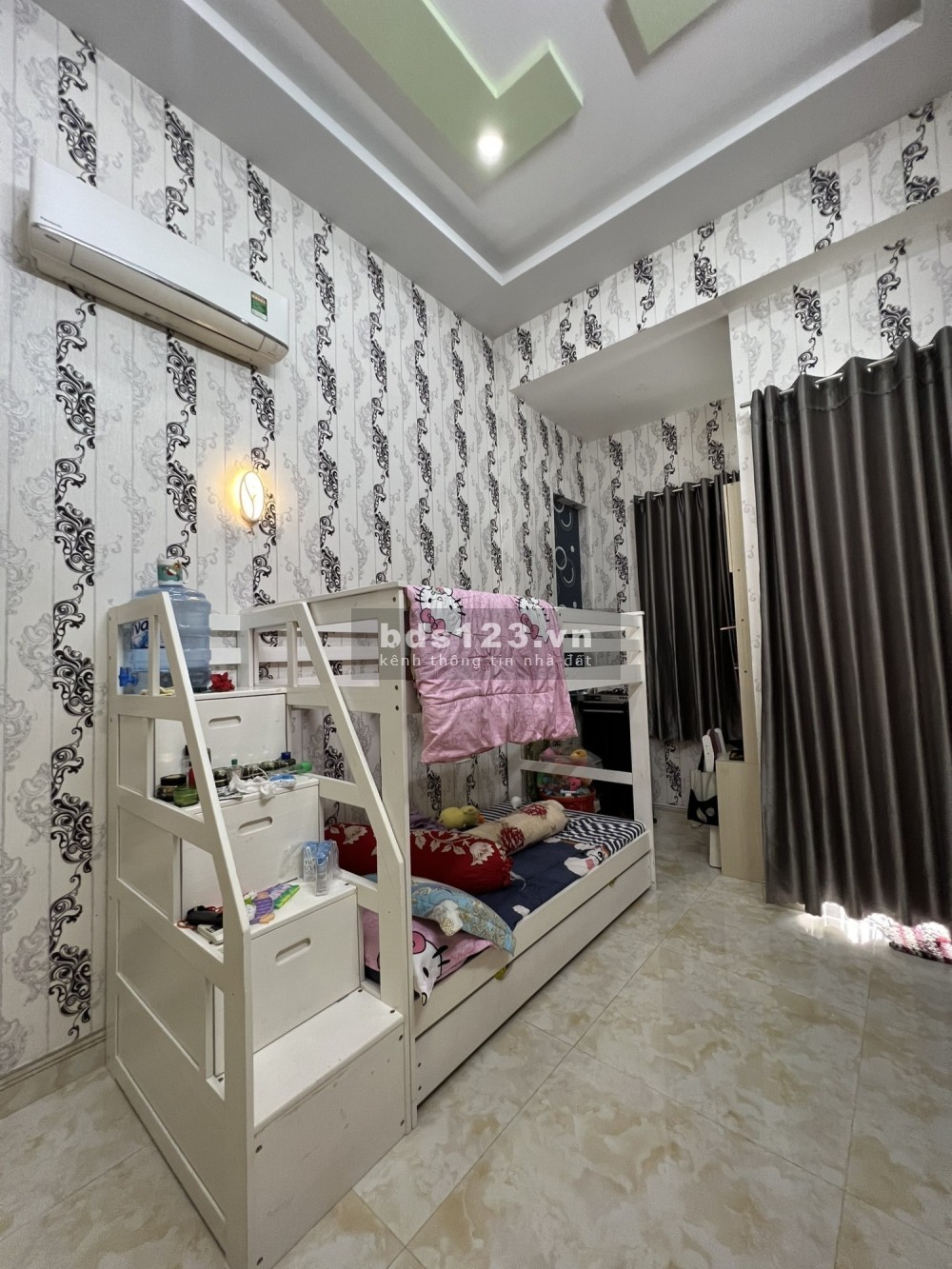 Bán nhà khu Bắc Hải, Quận 10, 30m2, 3 tầng BTCT nhà đẹp, cách MT 2 căn