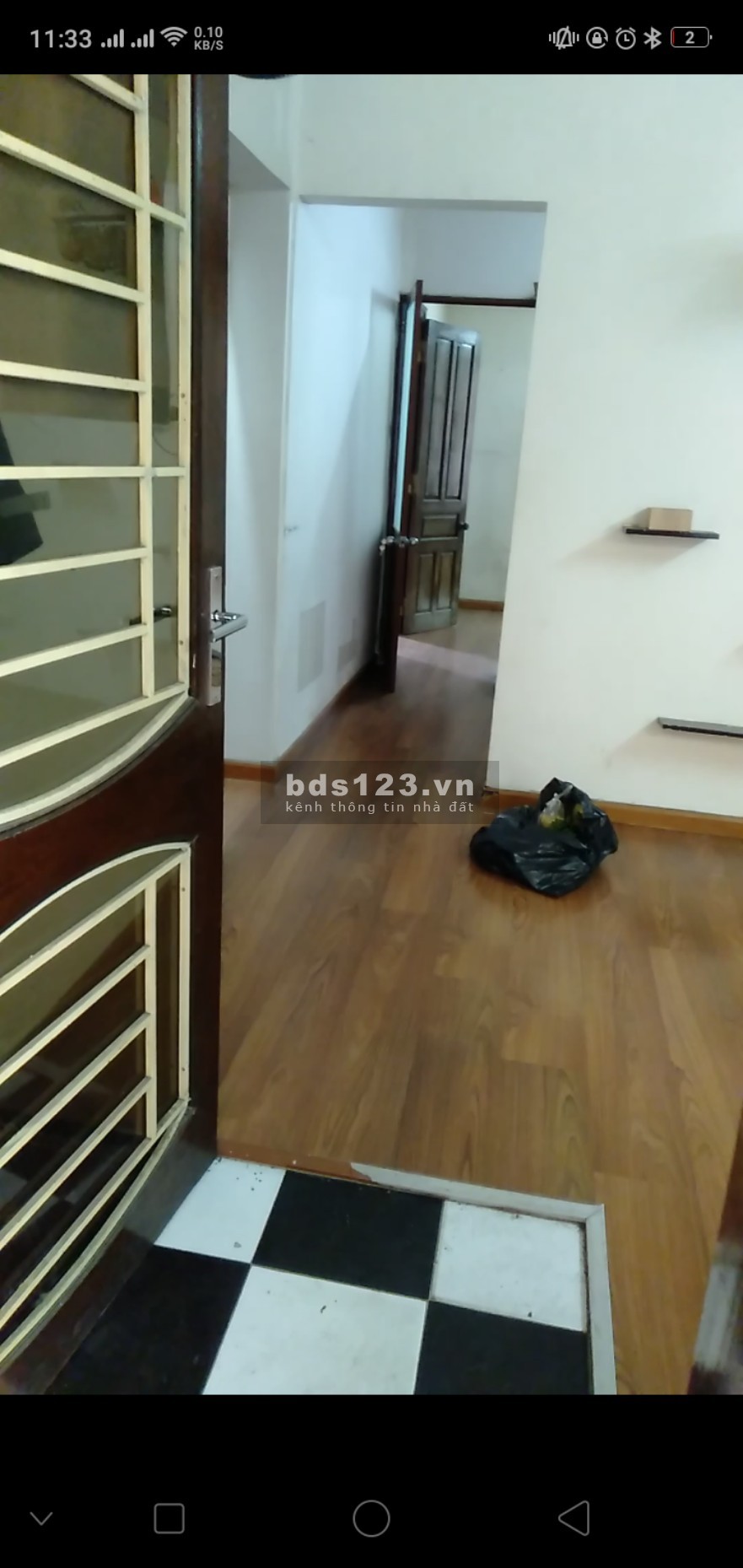 Chính chủ cần cho thuê căn hộ 303 (tầng 3) Nhà D2C tập thể Phương Mai, đường Lương Định Của.
