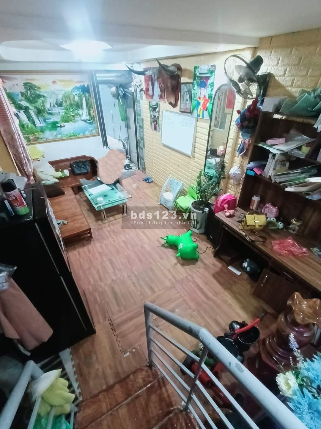 Quá rẻ, bán rất gấp nhà Phú Diễn, 40m, 2tầng, mt 5,6M giá chỉ 2.1 tỷ