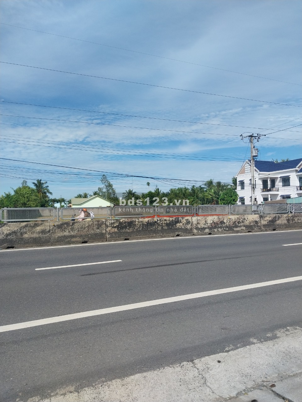 Bán đất mặt tiền Quốc Lộ 1A. Lô đất hiếm rộng 2.620m2 Châu Thành Mỹ Tho TG