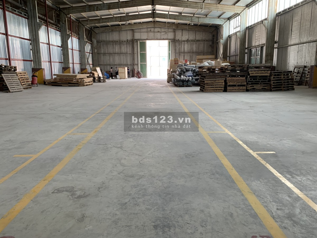 Cho thuê Kho - Bãi ngay tại trung tâm TP HCM - 110k/m2/tháng